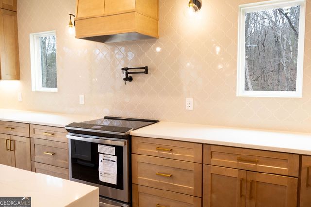 154 Planters Creek, Baldwin, GA 30511