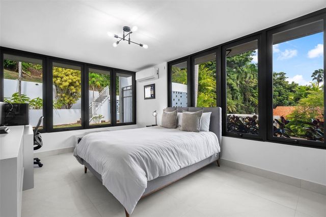 B-58 URB LA COLINA, Guaynabo, PR 00969