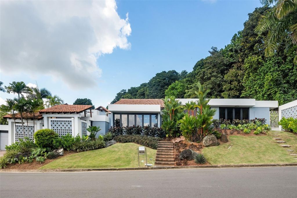 B-58 URB LA COLINA, Guaynabo, PR 00969