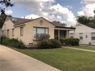 6215 Kenwood Avenue, Dallas, TX 75214