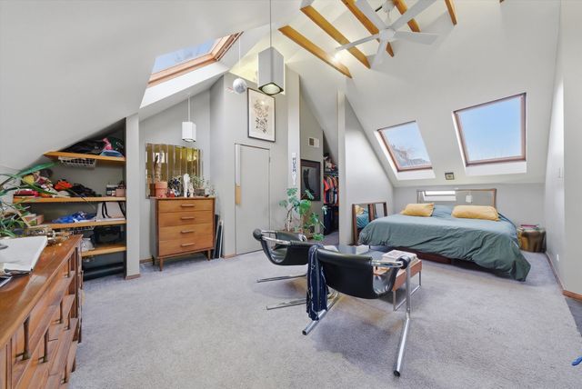 3816 N Kenmore Avenue, Chicago, IL 60613