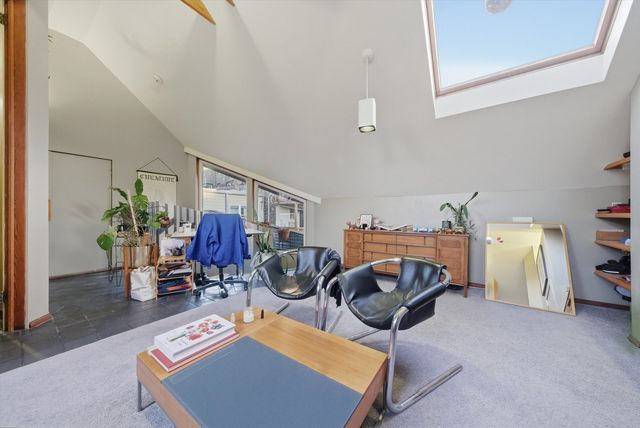 3816 N Kenmore Avenue, Chicago, IL 60613