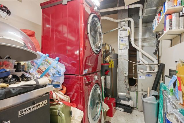 3816 N Kenmore Avenue, Chicago, IL 60613