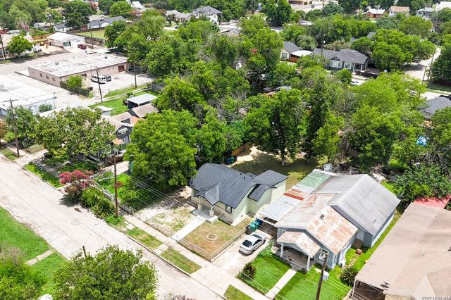 426 Buckingham, San Antonio, TX 78210