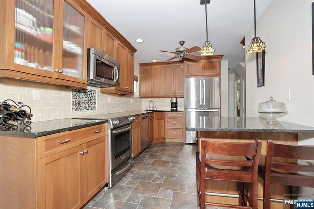 46 Knollwood Drive, Paramus, NJ 07652