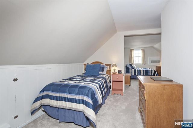 46 Knollwood Drive, Paramus, NJ 07652