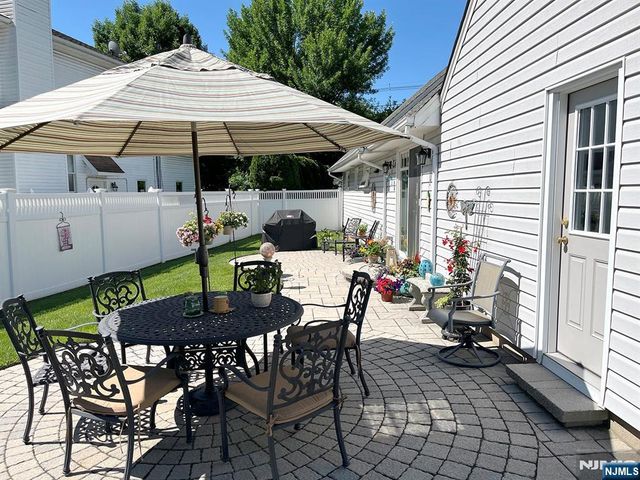 46 Knollwood Drive, Paramus, NJ 07652