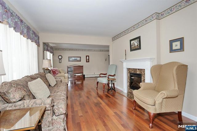 46 Knollwood Drive, Paramus, NJ 07652