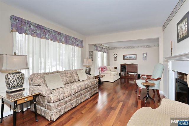 46 Knollwood Drive, Paramus, NJ 07652