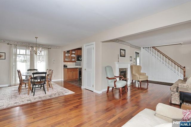 46 Knollwood Drive, Paramus, NJ 07652