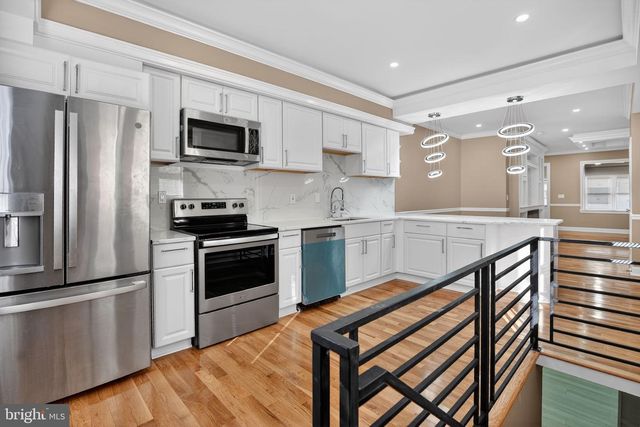 5940 LATONA ST, Philadelphia, PA 19143