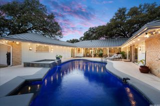 9202 Village Drive, San Antonio, TX 78217