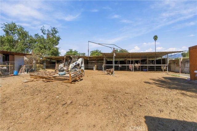 1976 Adams, San Bernardino, CA 92407