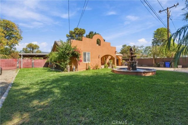 1976 Adams, San Bernardino, CA 92407