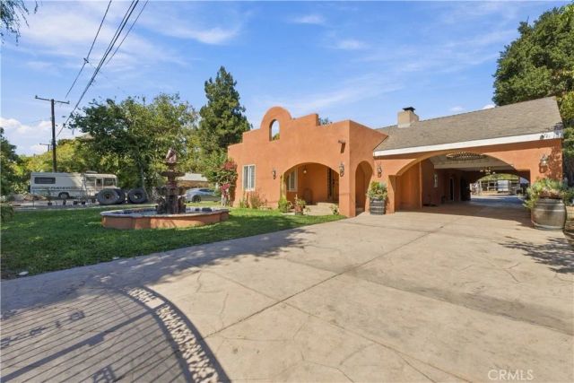 1976 Adams, San Bernardino, CA 92407