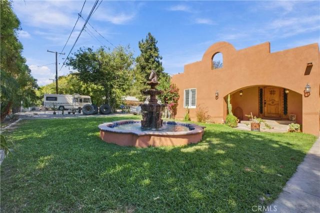1976 Adams, San Bernardino, CA 92407