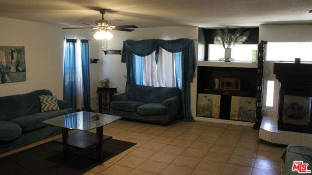 5624 Casita Court, Palmdale, CA 93552