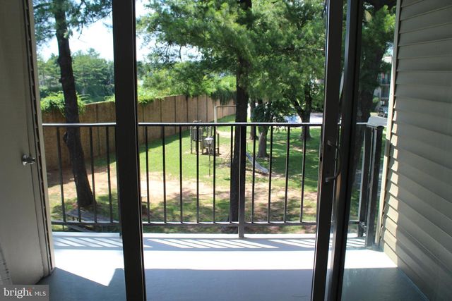 130 DUVALL LN #194-202, Gaithersburg, MD 20877