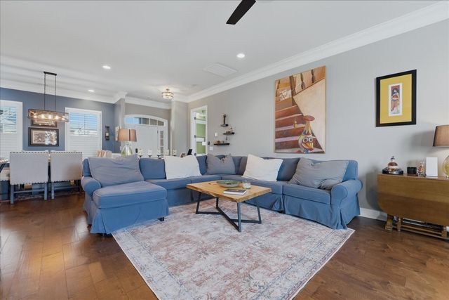 604 Pickett Dr, Hermitage, TN 37076