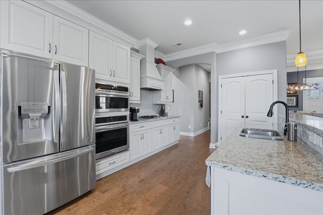 604 Pickett Dr, Hermitage, TN 37076