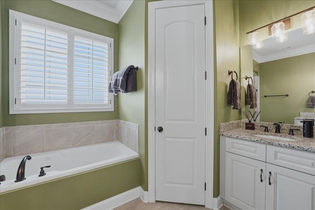 604 Pickett Dr, Hermitage, TN 37076