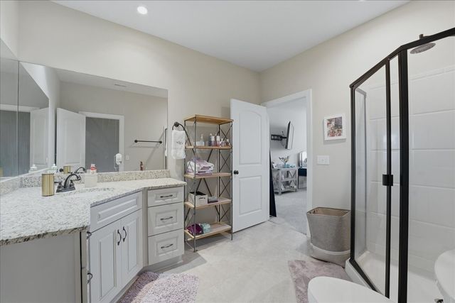 604 Pickett Dr, Hermitage, TN 37076