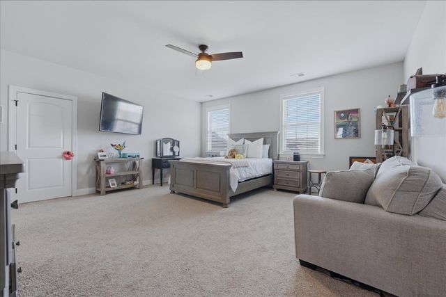 604 Pickett Dr, Hermitage, TN 37076