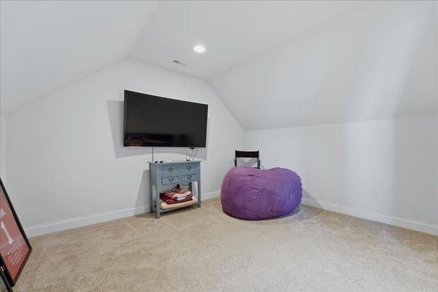 604 Pickett Dr, Hermitage, TN 37076