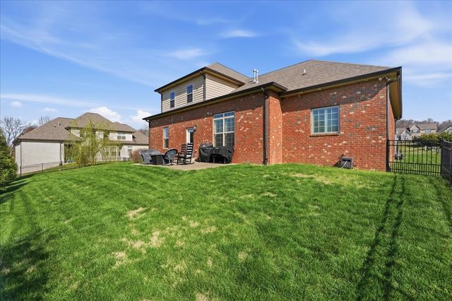 604 Pickett Dr, Hermitage, TN 37076