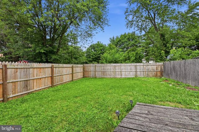 1402 FLANDERS WAY, Newark, DE 19702