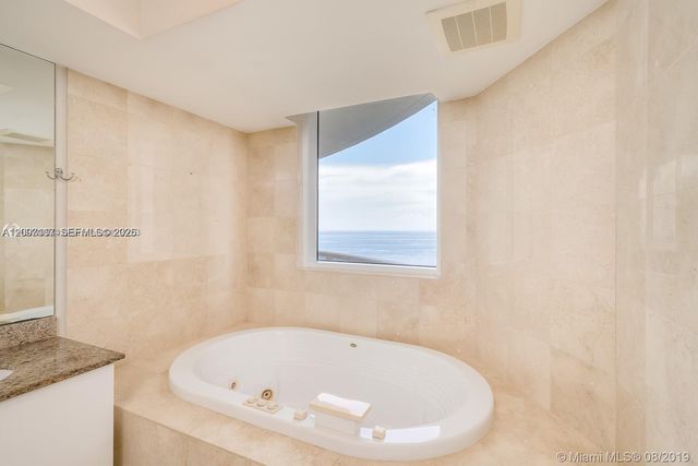 17201 Collins Ave 2305, Sunny Isles Beach, FL 33160