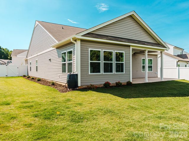 1261 Jenna Lynn Court 62, Lowell, NC 28098