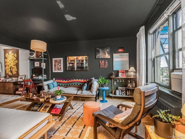 3840 Greystone Avenue 6P, Bronx, NY 10463