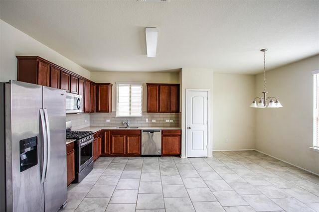 528 Staton ST, Georgetown, TX 78626