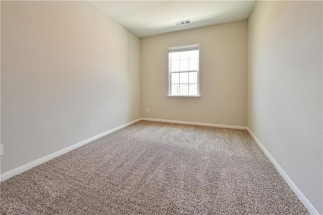 404 Freedom Park Ave, Liberty Hill, TX 78642