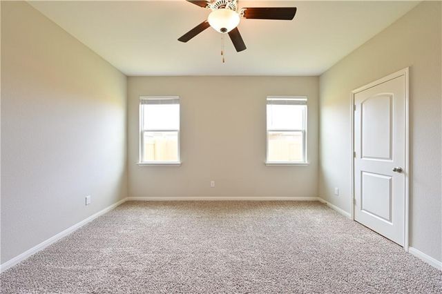 404 Freedom Park Ave, Liberty Hill, TX 78642