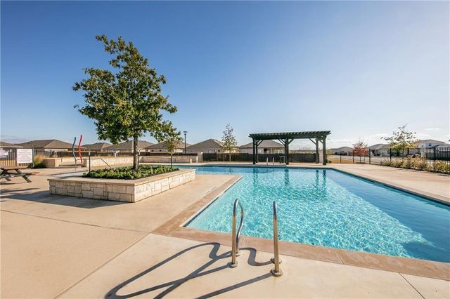 404 Freedom Park Ave, Liberty Hill, TX 78642