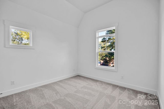 2816 Springway Drive, Charlotte, NC 28205