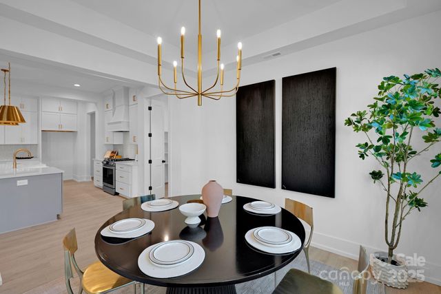 2816 Springway Drive, Charlotte, NC 28205