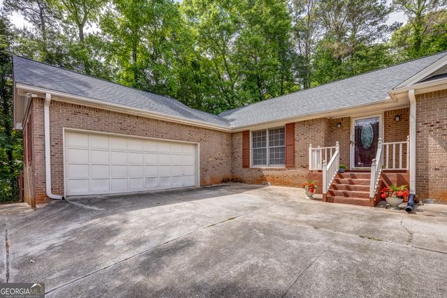 6646 Heathrow Court, Stone Mountain, GA 30087