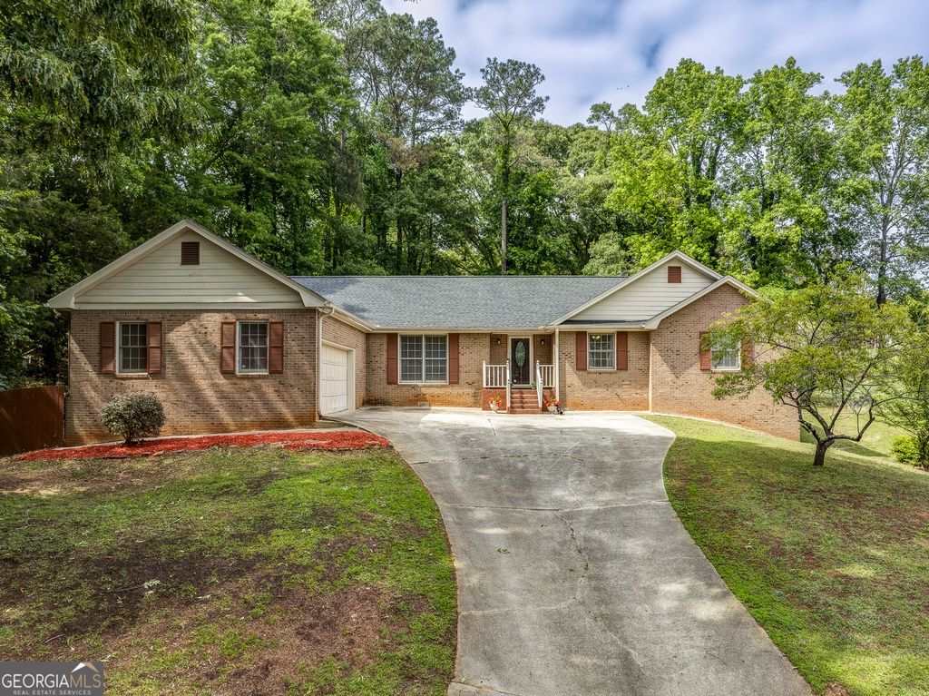 6646 Heathrow Court, Stone Mountain, GA 30087