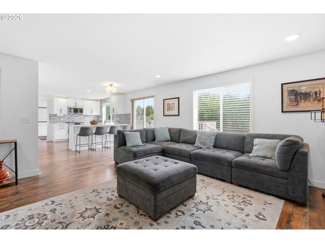19702 Se 42ND St, Camas, WA 98607