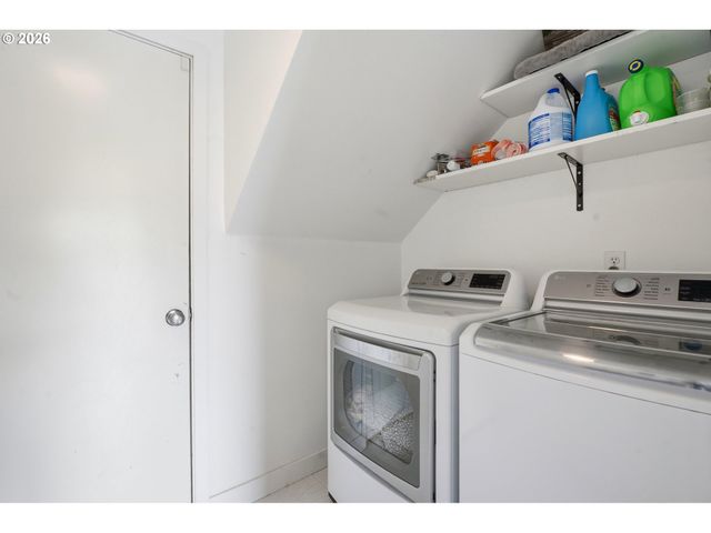 19702 Se 42ND St, Camas, WA 98607