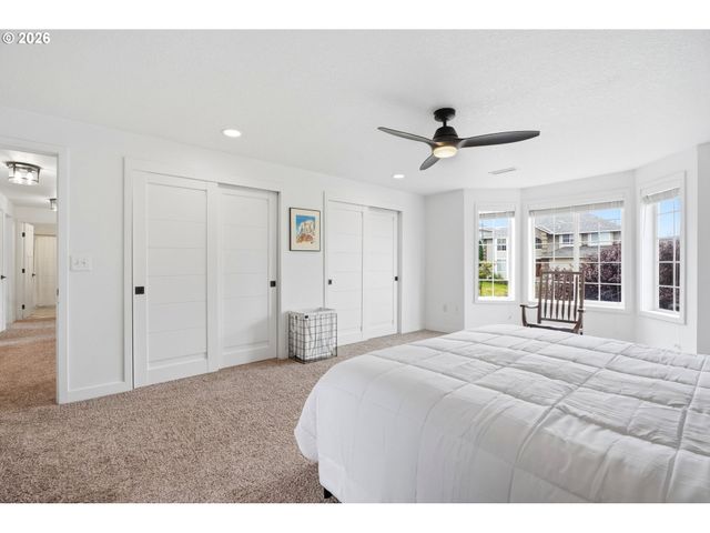 19702 Se 42ND St, Camas, WA 98607