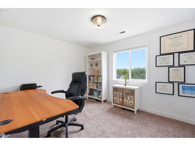 19702 Se 42ND St, Camas, WA 98607