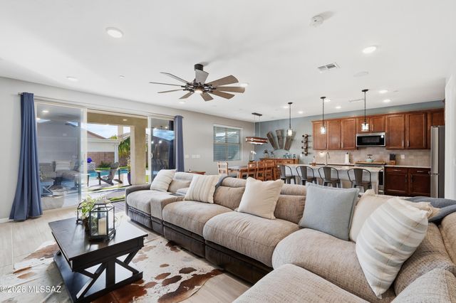 10781 W Whitehall Drive, Marana, AZ 85653