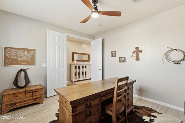 10781 W Whitehall Drive, Marana, AZ 85653