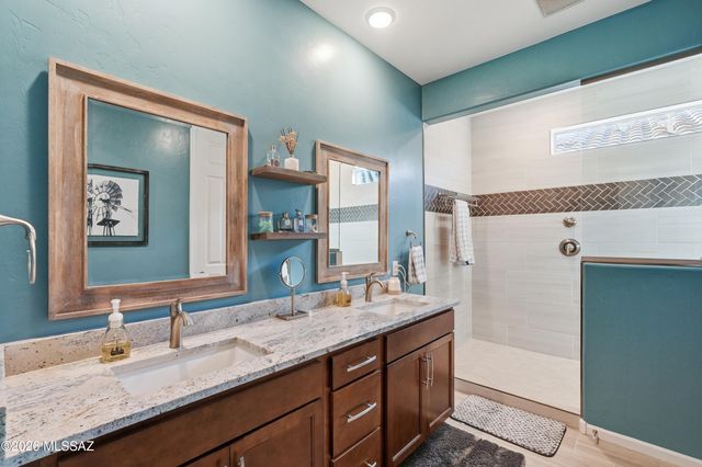 10781 W Whitehall Drive, Marana, AZ 85653