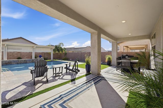 10781 W Whitehall Drive, Marana, AZ 85653