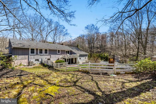 2110 HALLMARK DR, Gambrills, MD 21054